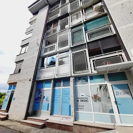Ajla Apartman